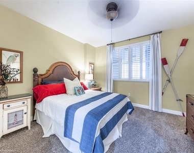 3313 Sunset Key Circle - Photo Thumbnail 36