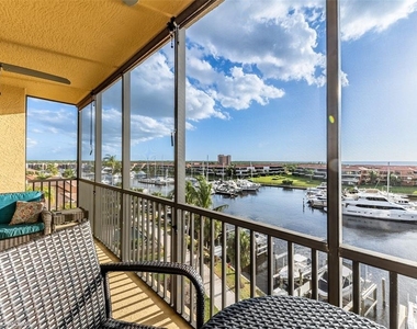 3313 Sunset Key Circle - Photo Thumbnail 42