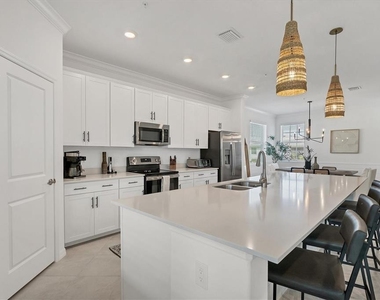 14680 Sycamore Court - Photo Thumbnail 8