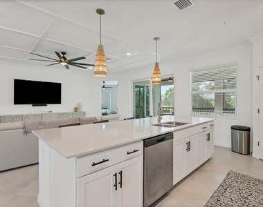 14680 Sycamore Court - Photo Thumbnail 10