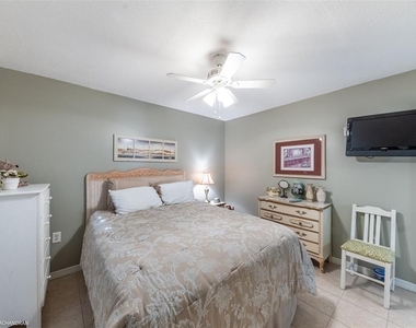 1416 San Cristobal Avenue - Photo Thumbnail 27