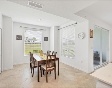 12390 Wellen Golf Street - Photo Thumbnail 8