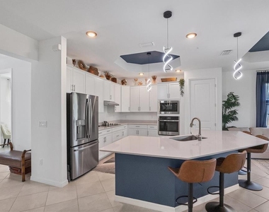 17455 Jadestone Court - Photo Thumbnail 7