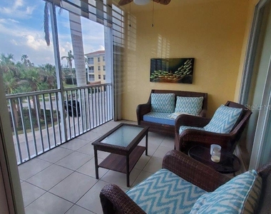 255 W End Drive - Photo Thumbnail 5