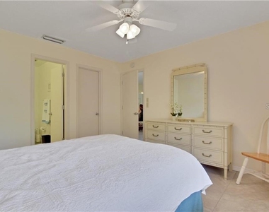 525 Parkdale - Photo Thumbnail 8
