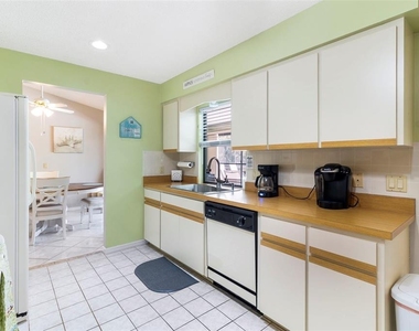 6320 Brookridge Street - Photo Thumbnail 7