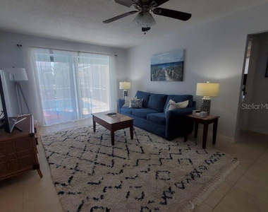 423 Matares Drive - Photo Thumbnail 15