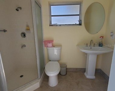 423 Matares Drive - Photo Thumbnail 21