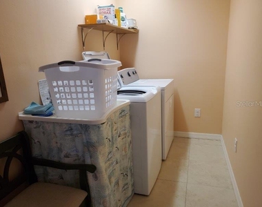 423 Matares Drive - Photo Thumbnail 22