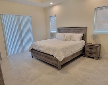 13376 Yager Lane - Photo Thumbnail 10
