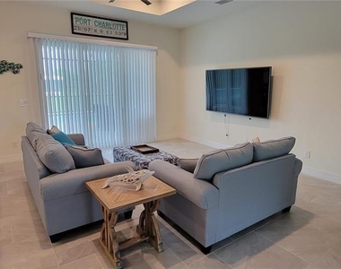 13376 Yager Lane - Photo Thumbnail 7