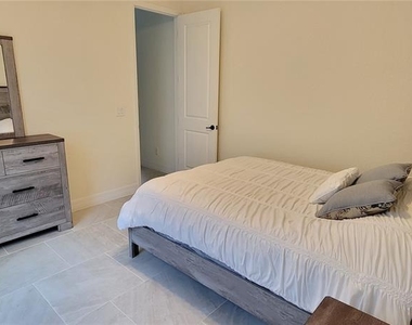 13376 Yager Lane - Photo Thumbnail 17