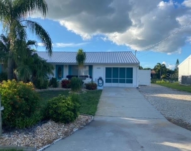 18058 Avonsdale Circle - Photo Thumbnail 2