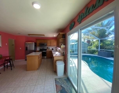 18058 Avonsdale Circle - Photo Thumbnail 20