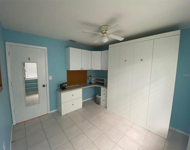18058 Avonsdale Circle - Photo Thumbnail 6