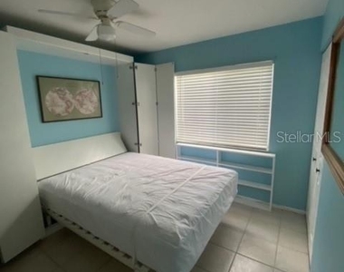 18058 Avonsdale Circle - Photo Thumbnail 5