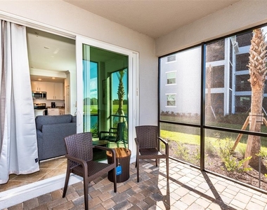 14051 Heritage Landing Boulevard - Photo Thumbnail 32