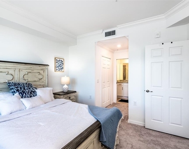 14051 Heritage Landing Boulevard - Photo Thumbnail 24