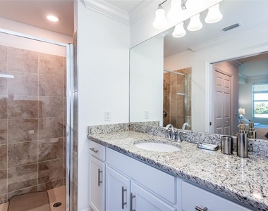 14051 Heritage Landing Boulevard - Photo Thumbnail 22