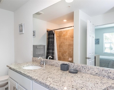 14051 Heritage Landing Boulevard - Photo Thumbnail 41