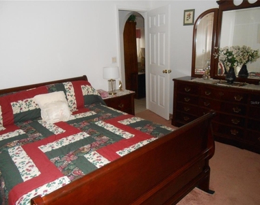 21239 Gaylord Avenue - Photo Thumbnail 17