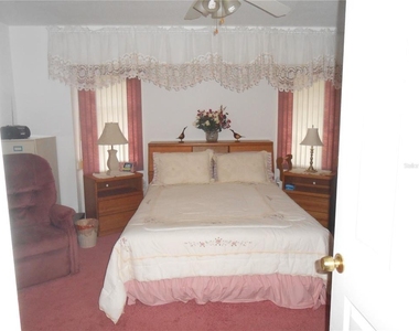 21239 Gaylord Avenue - Photo Thumbnail 7