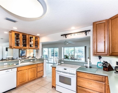 129 Cousley Drive Se - Photo Thumbnail 20