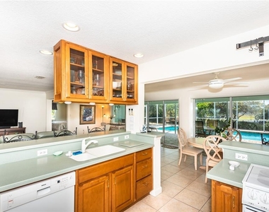129 Cousley Drive Se - Photo Thumbnail 21