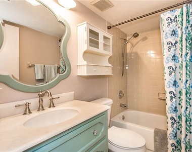 2601 W Marion Avenue - Photo Thumbnail 33