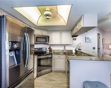 2601 W Marion Avenue - Photo Thumbnail 12