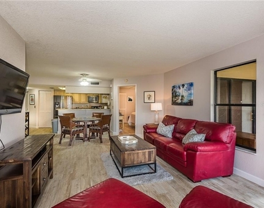 2601 W Marion Avenue - Photo Thumbnail 5