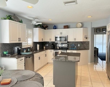 3001 King Tarpon Drive - Photo Thumbnail 7