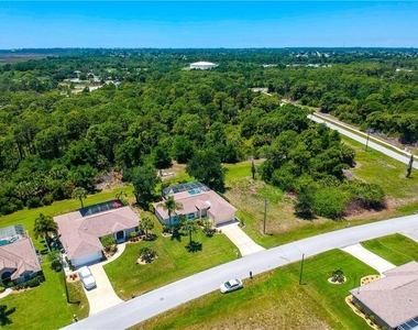 155 Long Meadow Lane - Photo Thumbnail 10