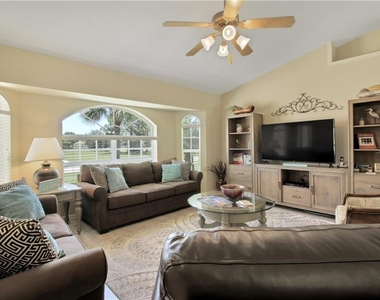 155 Long Meadow Lane - Photo Thumbnail 12