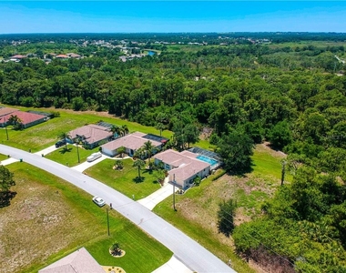 155 Long Meadow Lane - Photo Thumbnail 7