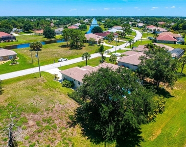 155 Long Meadow Lane - Photo Thumbnail 3
