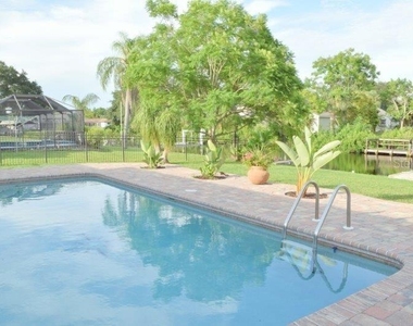 18608 Alphonse Circle - Photo Thumbnail 13