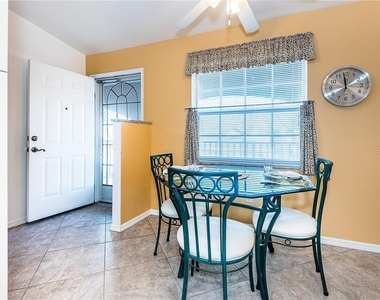 11644 Sw Egret Circle - Photo Thumbnail 7