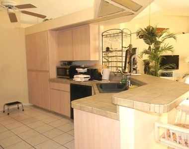 212 Boa Vista Street - Photo Thumbnail 2