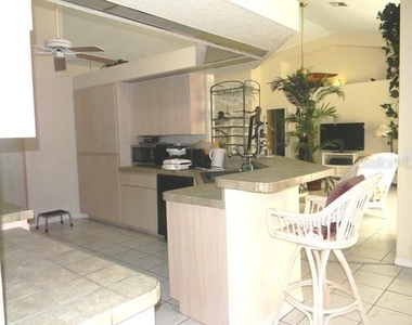 212 Boa Vista Street - Photo Thumbnail 4