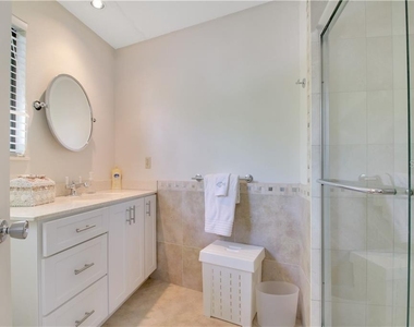 8335 Manasota Key Road - Photo Thumbnail 16