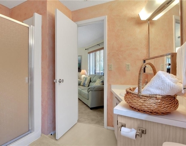 8335 Manasota Key Road - Photo Thumbnail 11