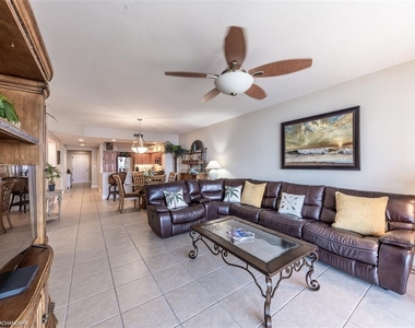 3313 Sunset Key Circle - Photo Thumbnail 18
