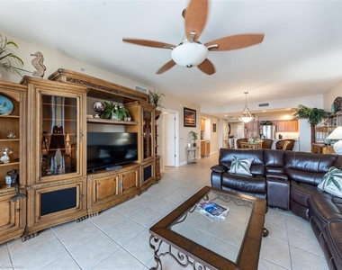 3313 Sunset Key Circle - Photo Thumbnail 19