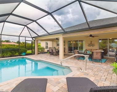11268 Oceanspray Boulevard - Photo Thumbnail 20