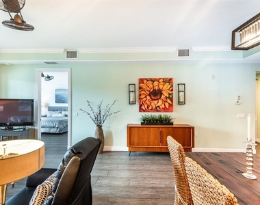3334 Purple Martin Drive - Photo Thumbnail 5