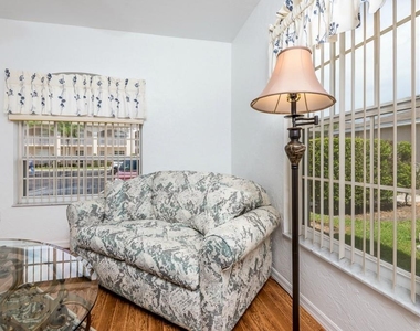 11644 Egret Circle - Photo Thumbnail 14