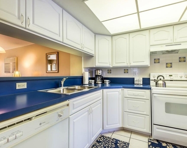 11644 Egret Circle - Photo Thumbnail 19