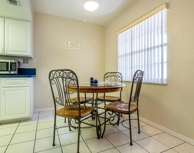 11644 Egret Circle - Photo Thumbnail 20