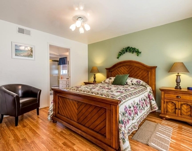 11644 Egret Circle - Photo Thumbnail 7